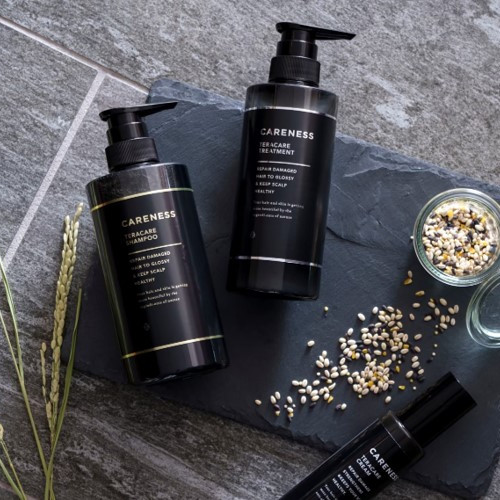 髪と頭皮をダブルでケアする美容液シャンプー